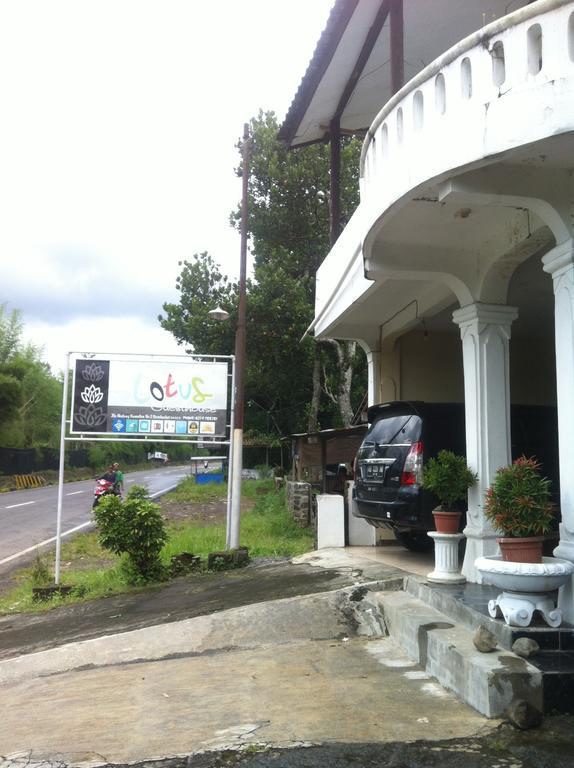 Oyo 1782 Lotus Residence Magelang Exterior photo